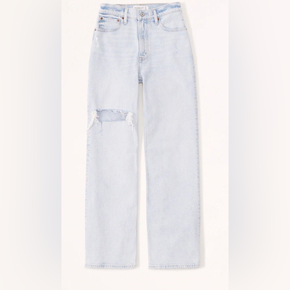 Abercrombie & Fitch The ‘90s Relaxed Jean High Rise Light Wash Denim Distressed